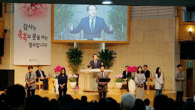 韓国のチャンデ教会訪問